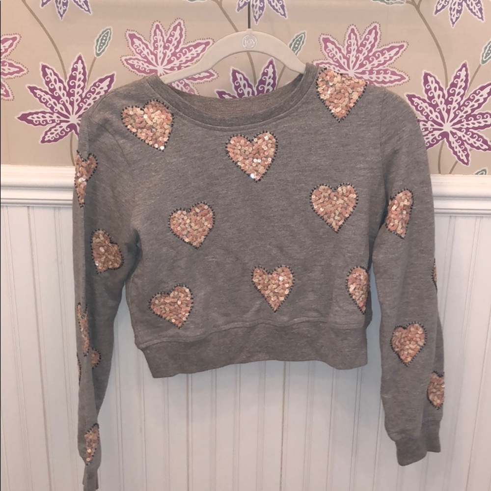 Cropped grey sweatshirt w/ sequin detailing